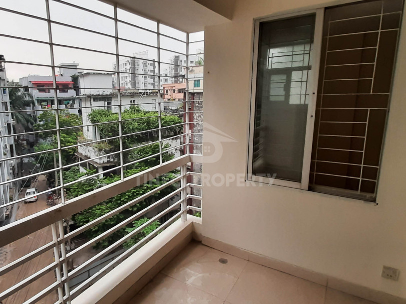 Stunning Apartment Rent in Dhanmondi-11