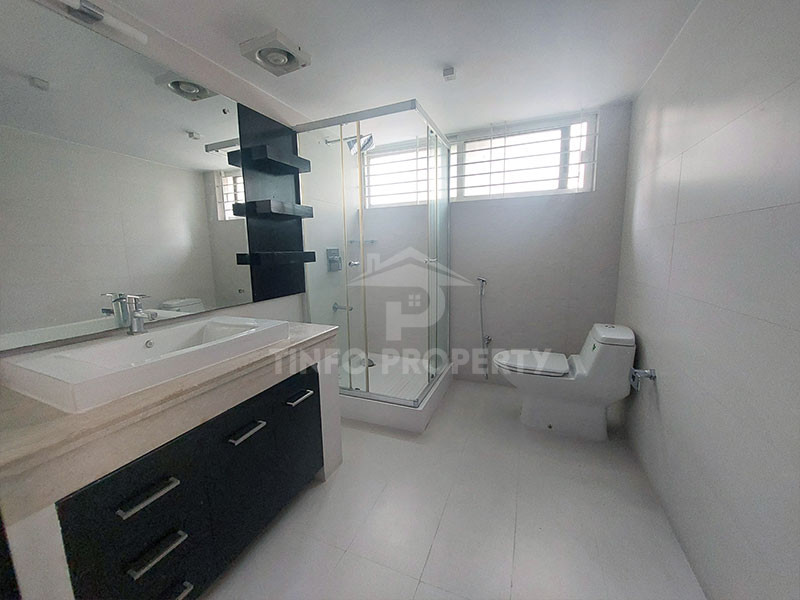 4200 Sq Ft Apartment Rent In Baridhara Diplomatic zone-6