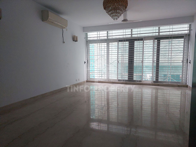 4200 Sq Ft Apartment Rent In Baridhara Diplomatic zone-7