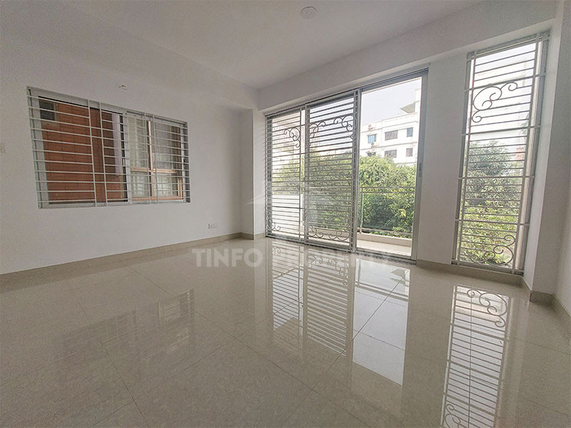 Spacious 3 Bedroom Apartment for Rent Baridhara Diplomatic zone-3
