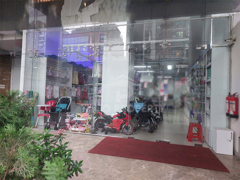 1400 Sqt Ground Floor Is vacant For Rent In Dhanmondi, Satmasjid Road, (Showroom, Bank, Office)-1