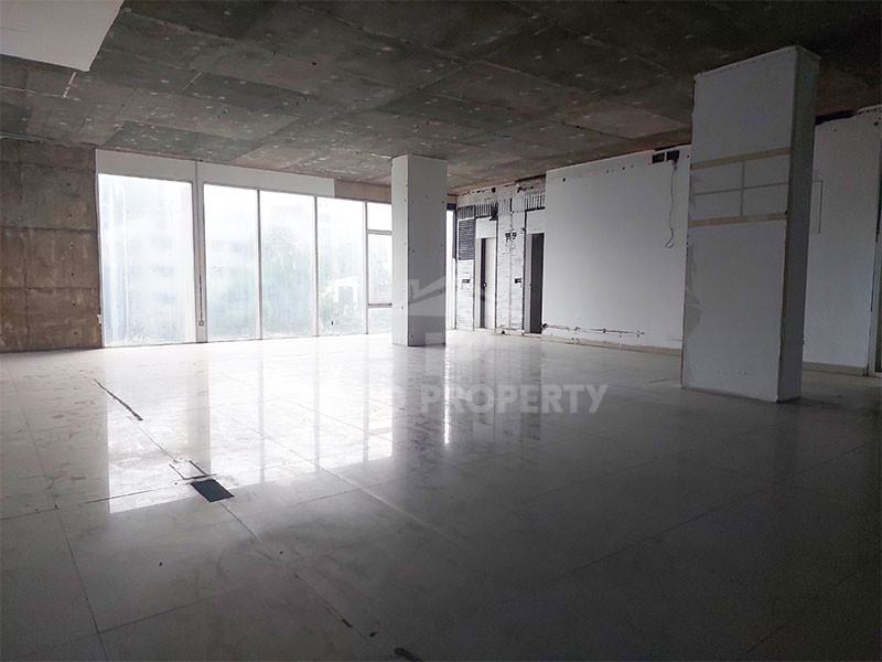 2000 Sq Ft Commercial Space Is Up For Rent In Dhanmondi-2